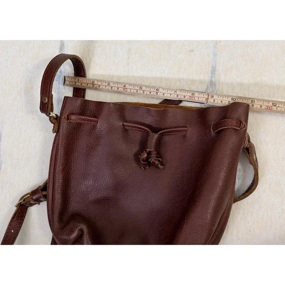 Portland Leather Brown Drawstring Bucket Crossbody Bag Adjustable Strap - Picture 8 of 8